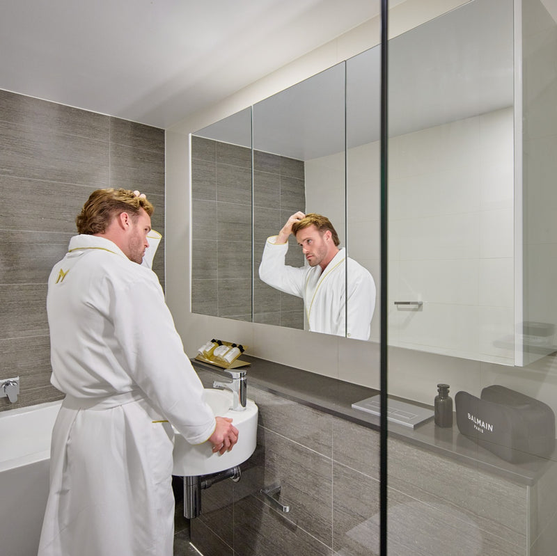 Meriton Suites Luxe Bathrobe (Medium)
